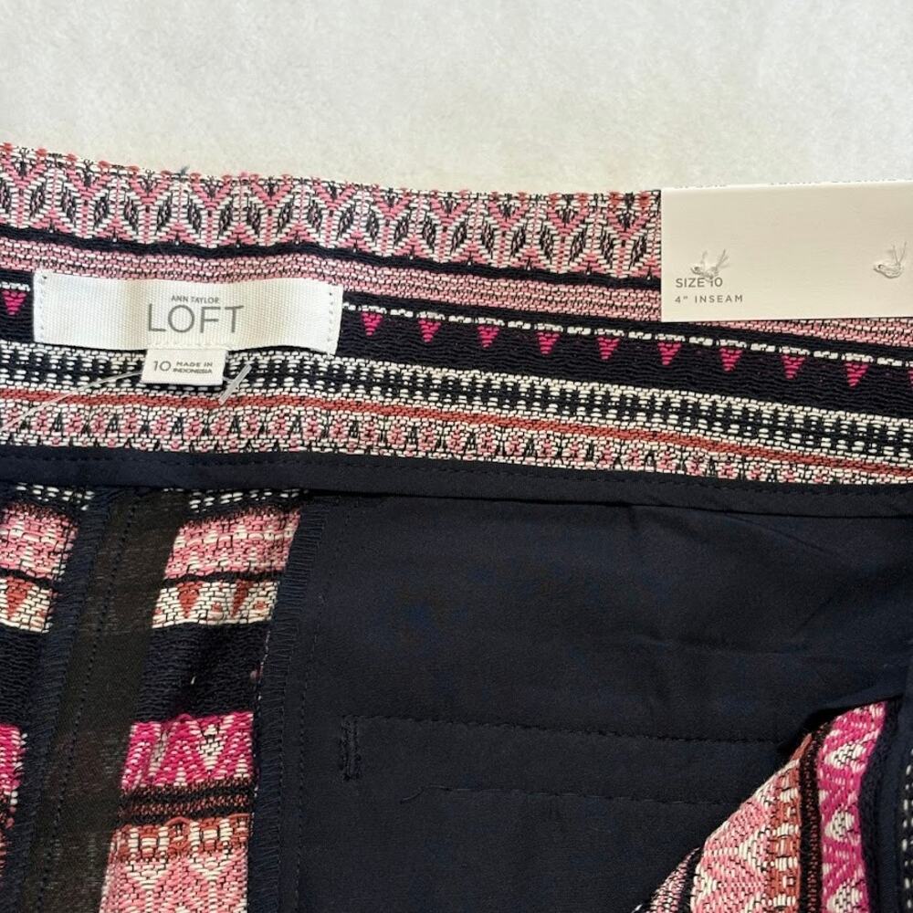 LOFT Jacquard Knit Riviera Shorts(2) Navy Aztec Pink Geometric Pattern Size 10 - Picture 8 of 16